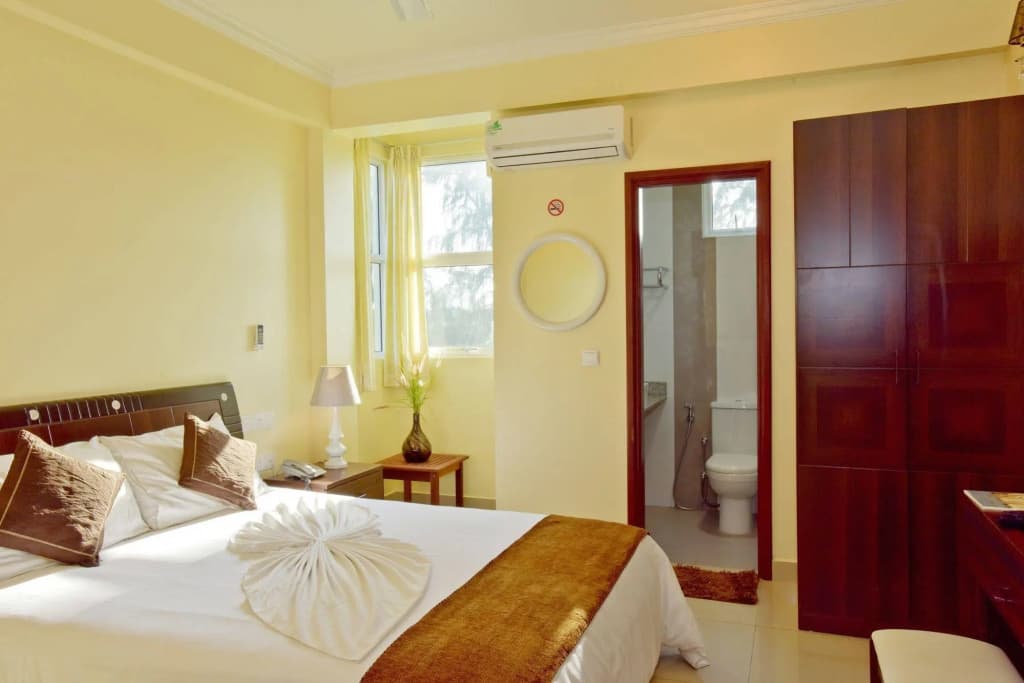 Crystal Beach Inn - photo 11