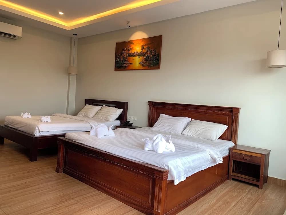 Nico's Hotel 2 - photo 7