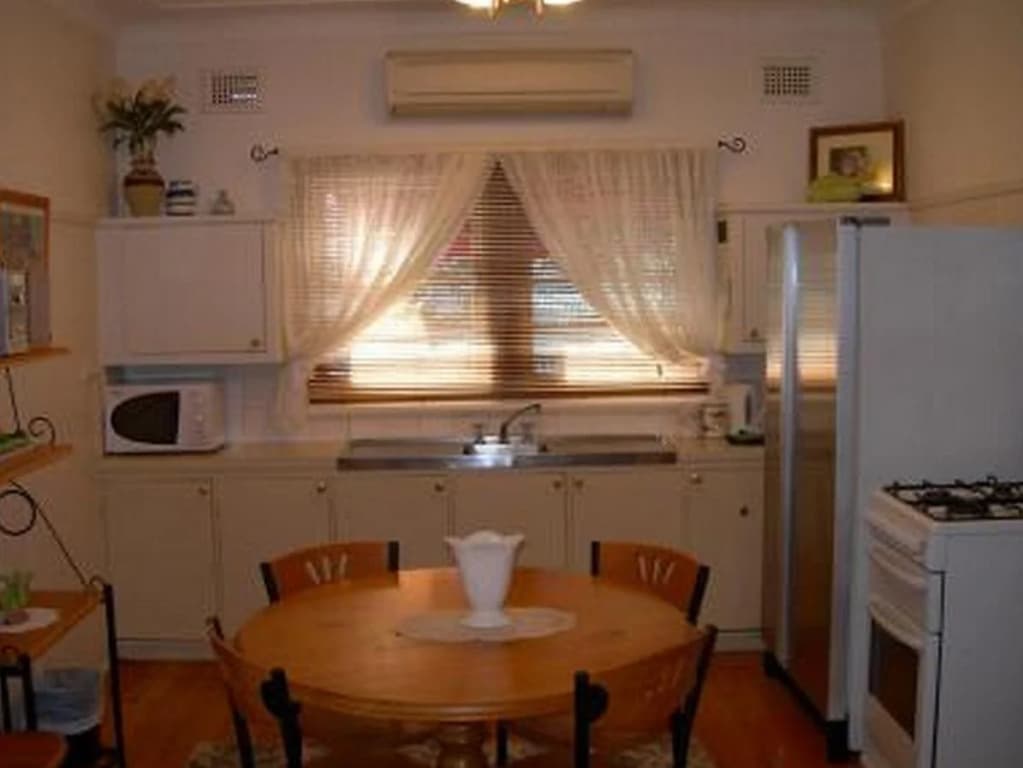 3 Sisters Motel - photo 16