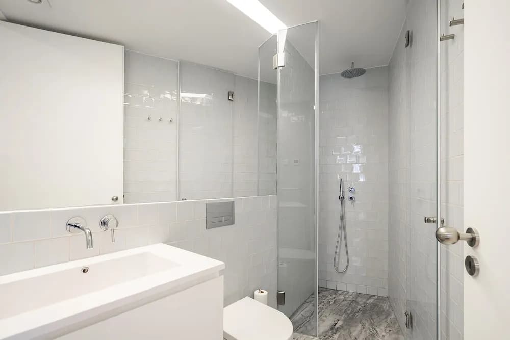 Exclusive City Hideaway - photo 8