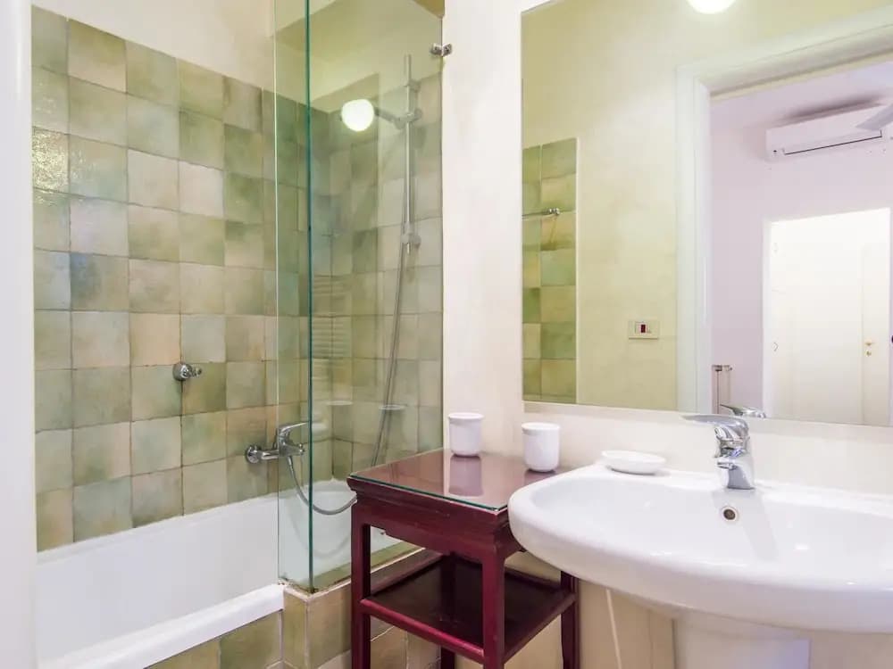 RSH Bernini Luxury Panoramic Apartment - photo 7