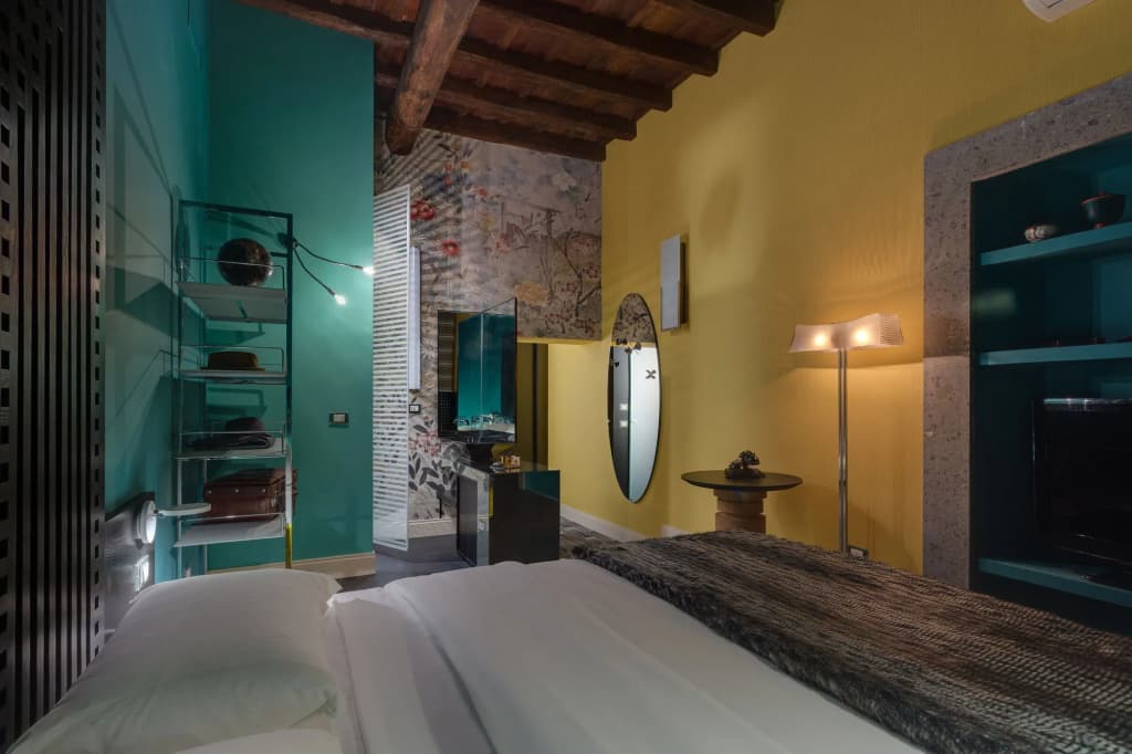 Three Rooms in Spanish Steps - photo 3