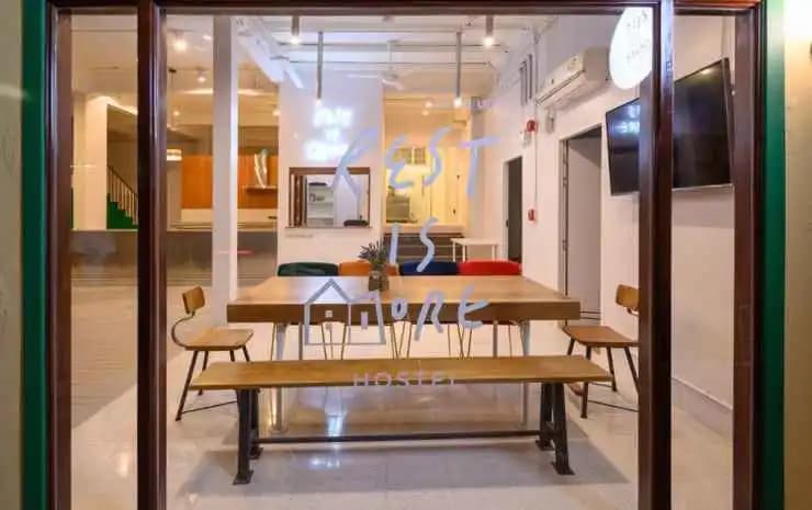REST IS MORE Hostel - photo 16