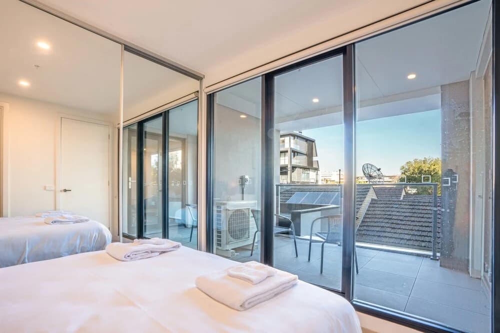 Poplar Apartments - photo 3