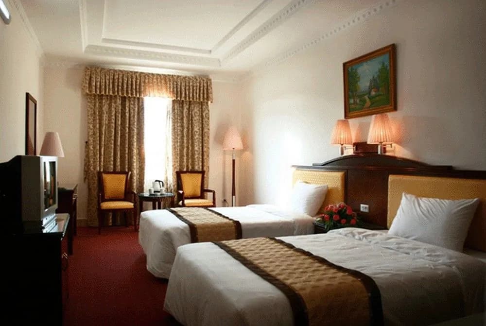 Vietnam Trade Union Hotel in Halong - photo 3