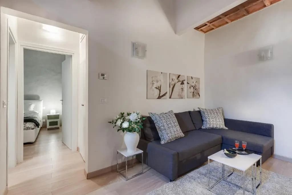Uffizi-Ponte Vecchio Apartment - photo 9