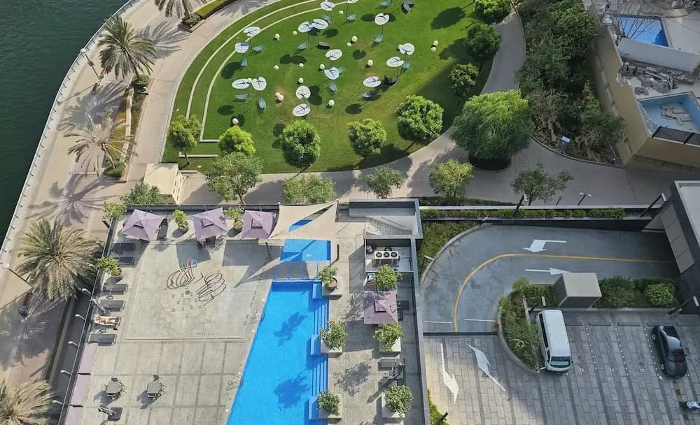 Sophisticated One Bedroom with full Marina View - photo 31