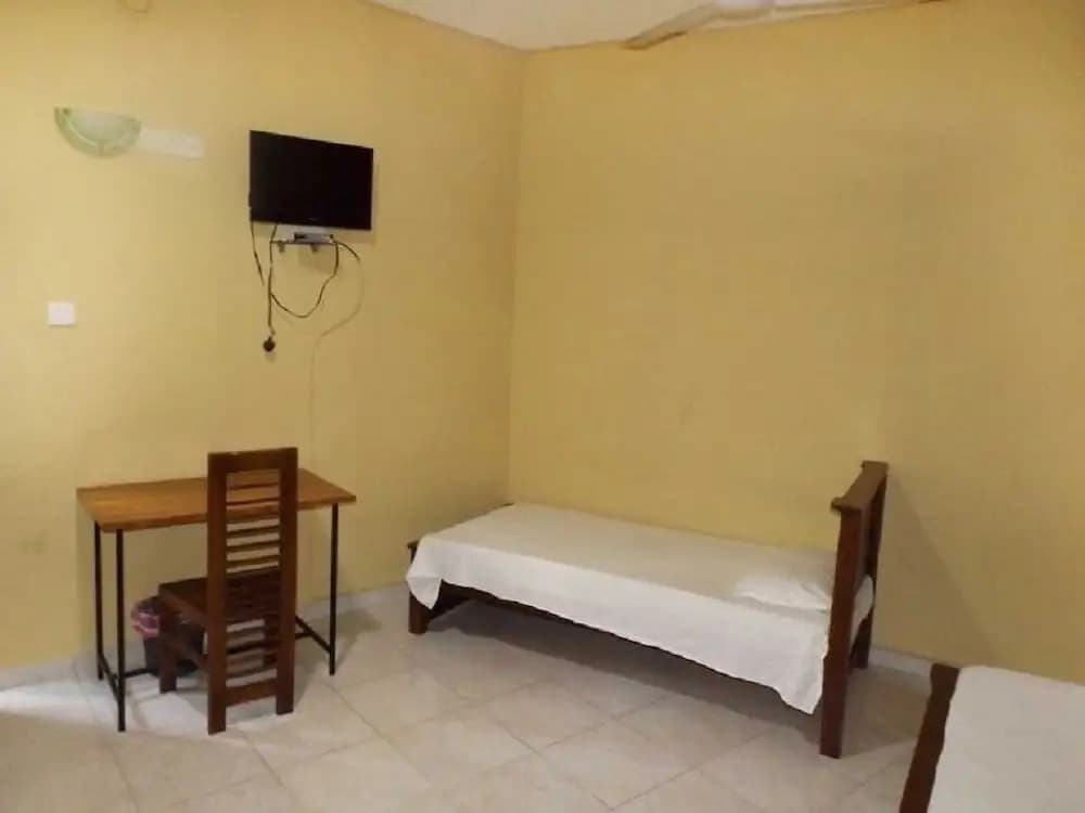Omega Hotel & Motel - photo 1