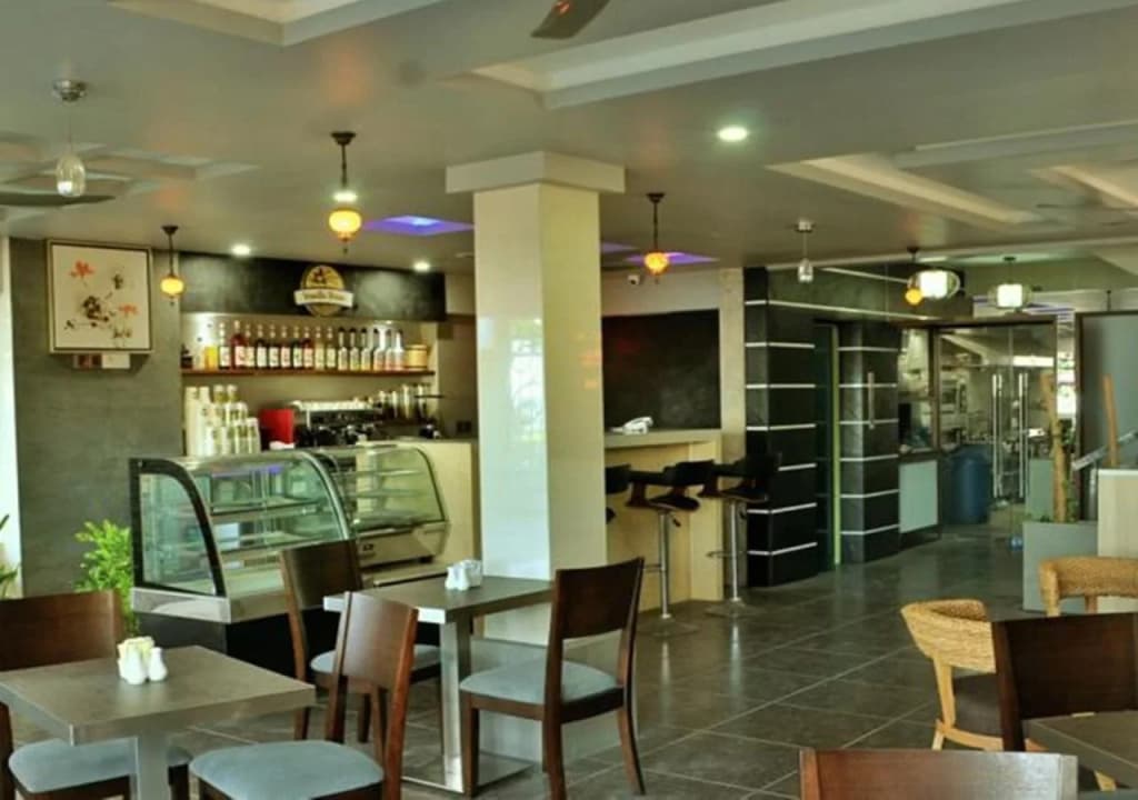 Airport Comfort Inn Premium Hotel - photo 19