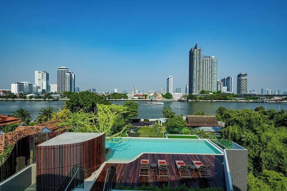 We Hotel Riverfront - photo 1