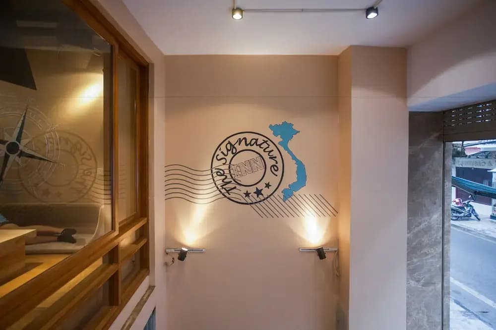 RedDoorz Hostel @ Signature Inn - photo 1