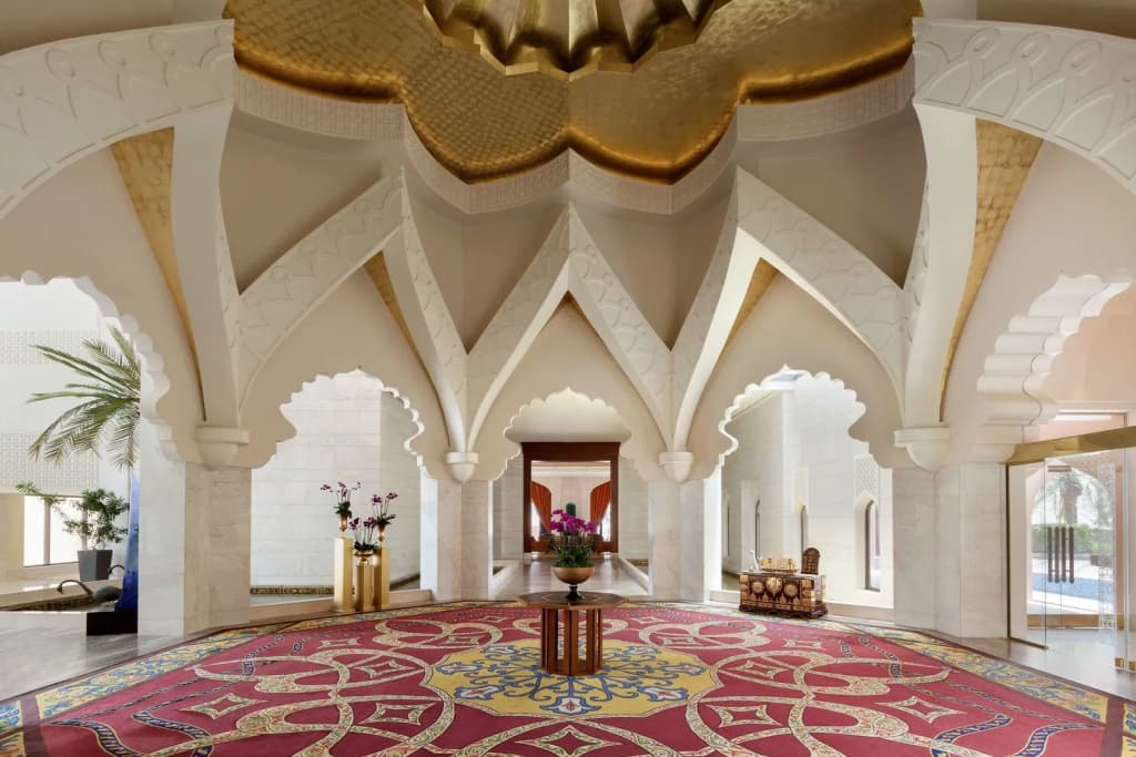 Al Husn Muscat Hotel - photo 21