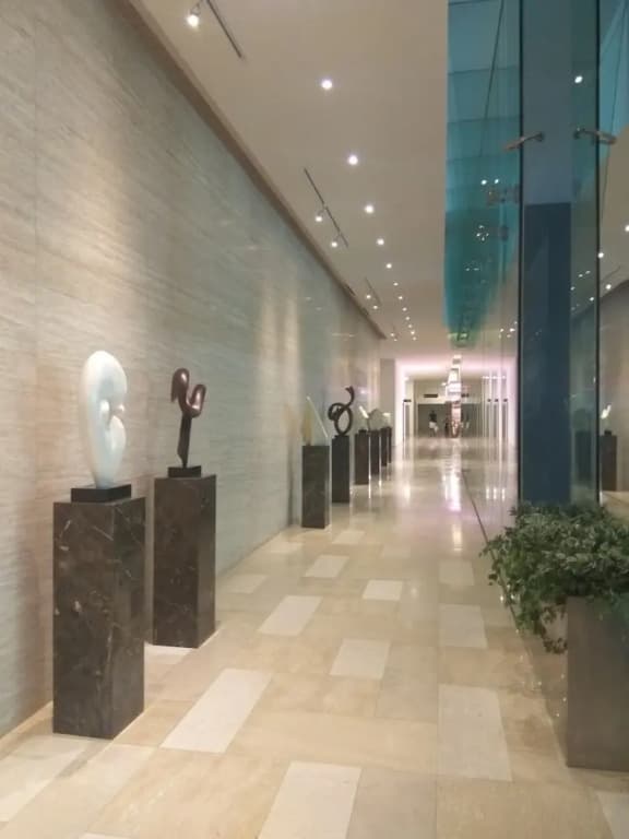 M City Apartment - photo 2