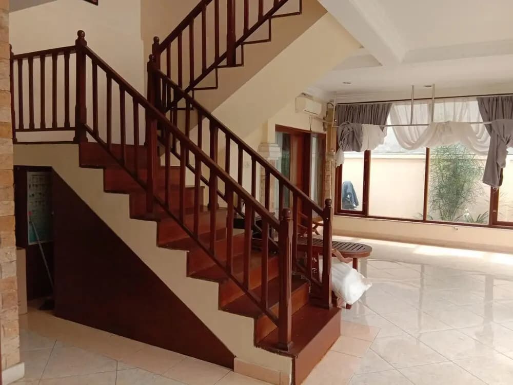Loven Sanur Guest House - photo 13