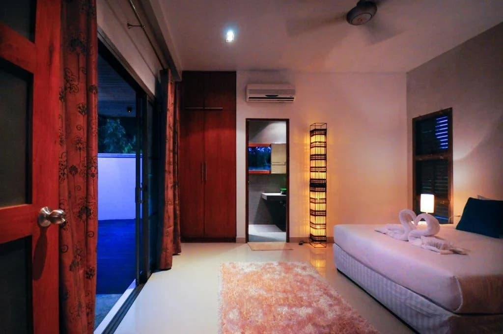 Nai Harn Beach Villa - photo 3