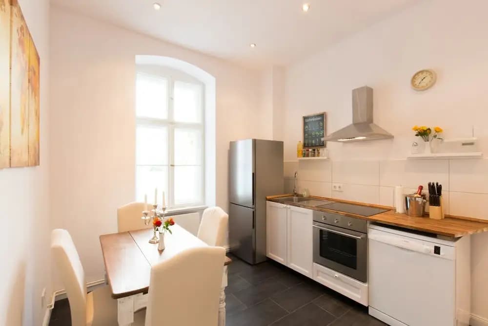 Lovely-Flats Fritz-Reuter - photo 18