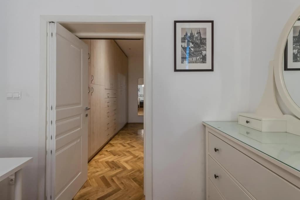 Apartman Carolinum - photo 5