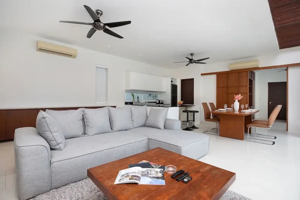 Miami-Style 2BR Pool Villa Janine Kamala - photo 18