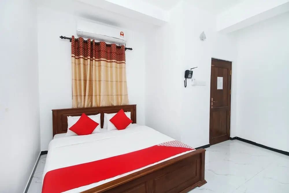 Shan Hotel by OYO Rooms - photo 6