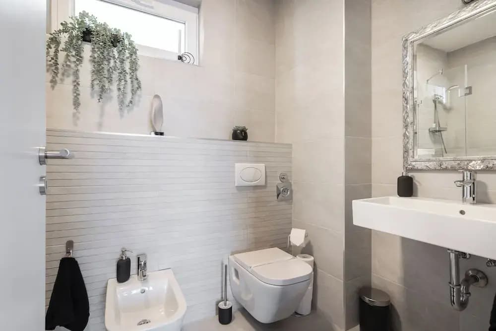 The Rose Garden Apartments - photo 35