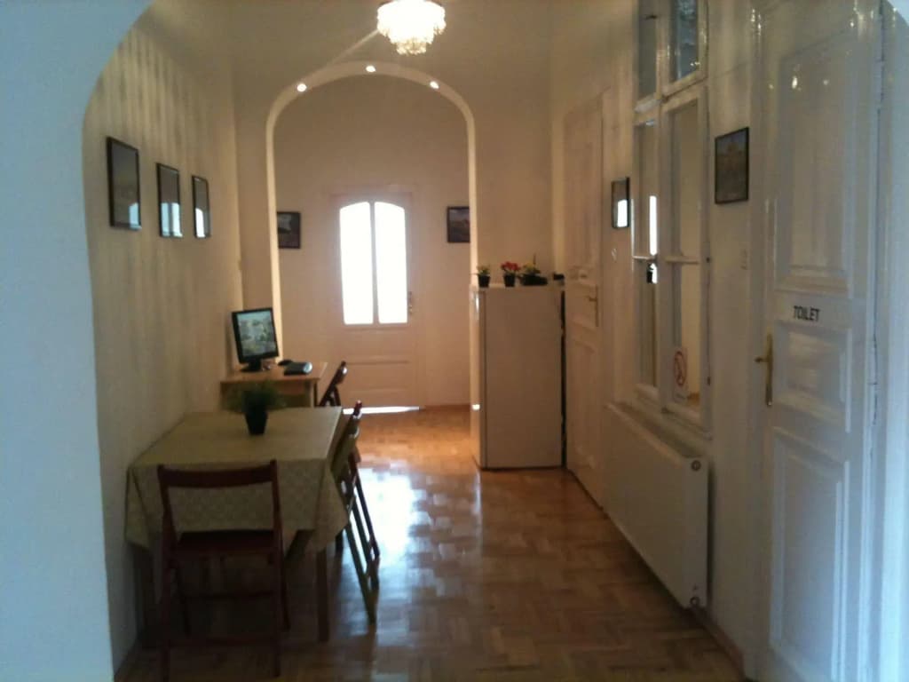  Caterina Hostel and Guesthouse - photo 10