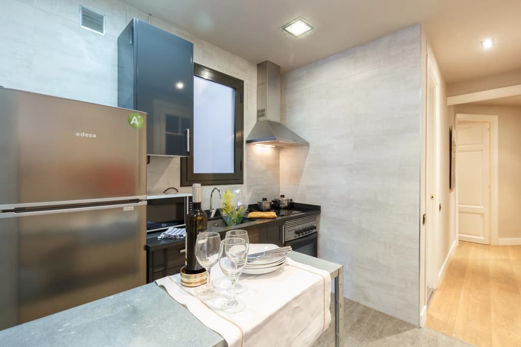 AinB Eixample Miró Apartments - photo 6