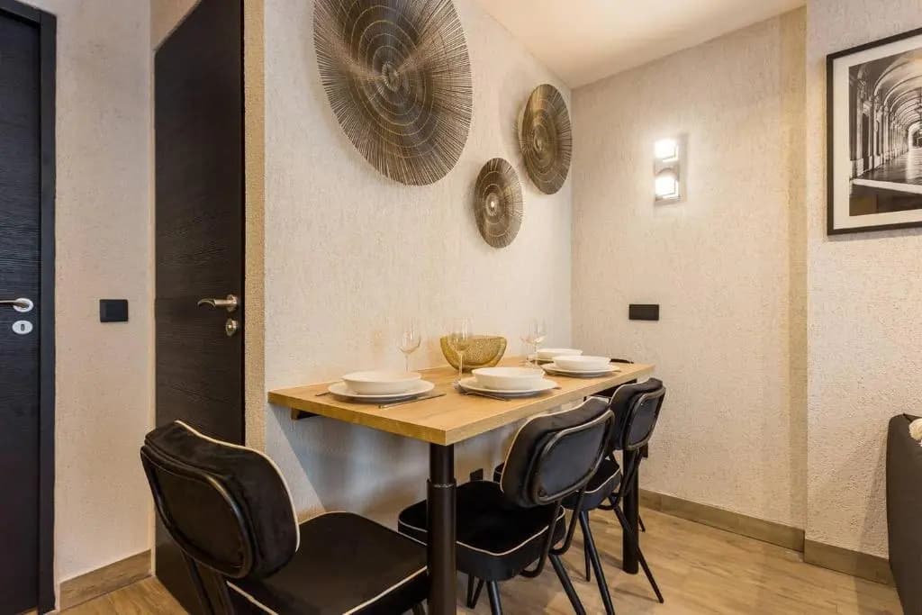 Home Suite Home Panthéon Port-Royal 1BR - photo 8