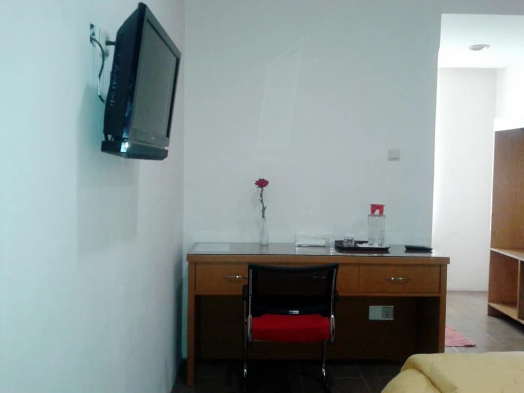 Kebagusan Indah Guest House - photo 3