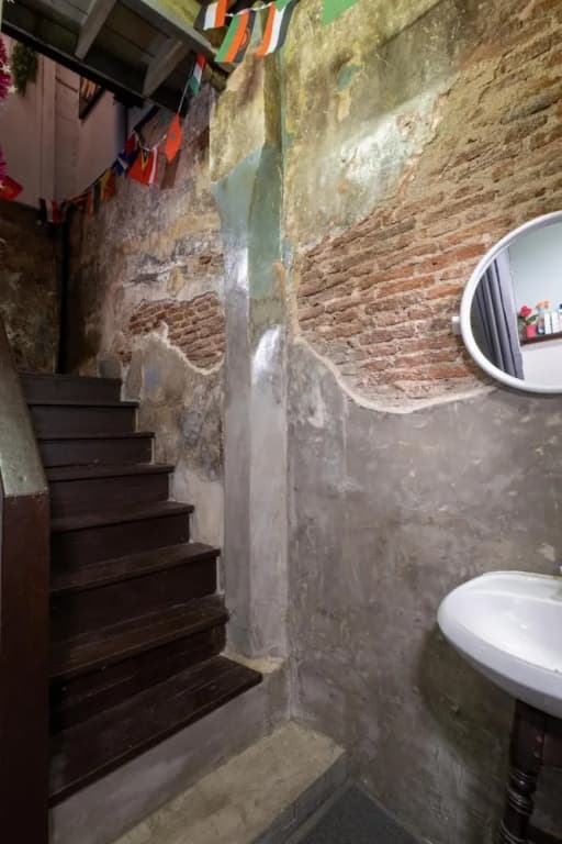 Sip N' Camp - Hostel - photo 8