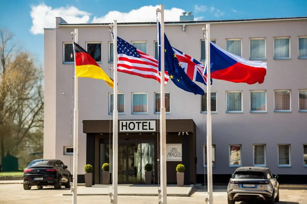 SKY Hotel Prague - photo 14