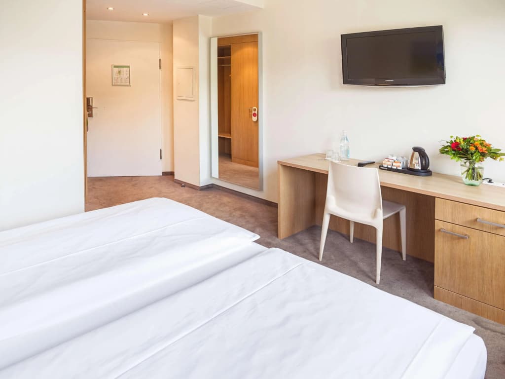 Hotel Berlin Mitte By Campanile - photo 13