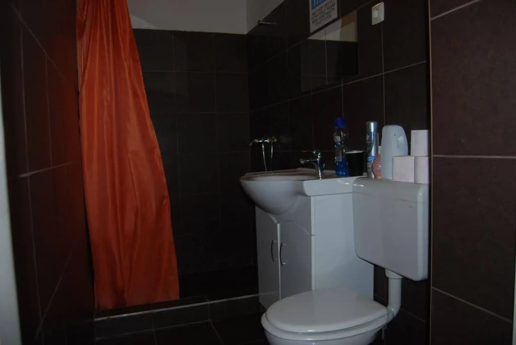 Budapest Centrum Hostel - photo 7