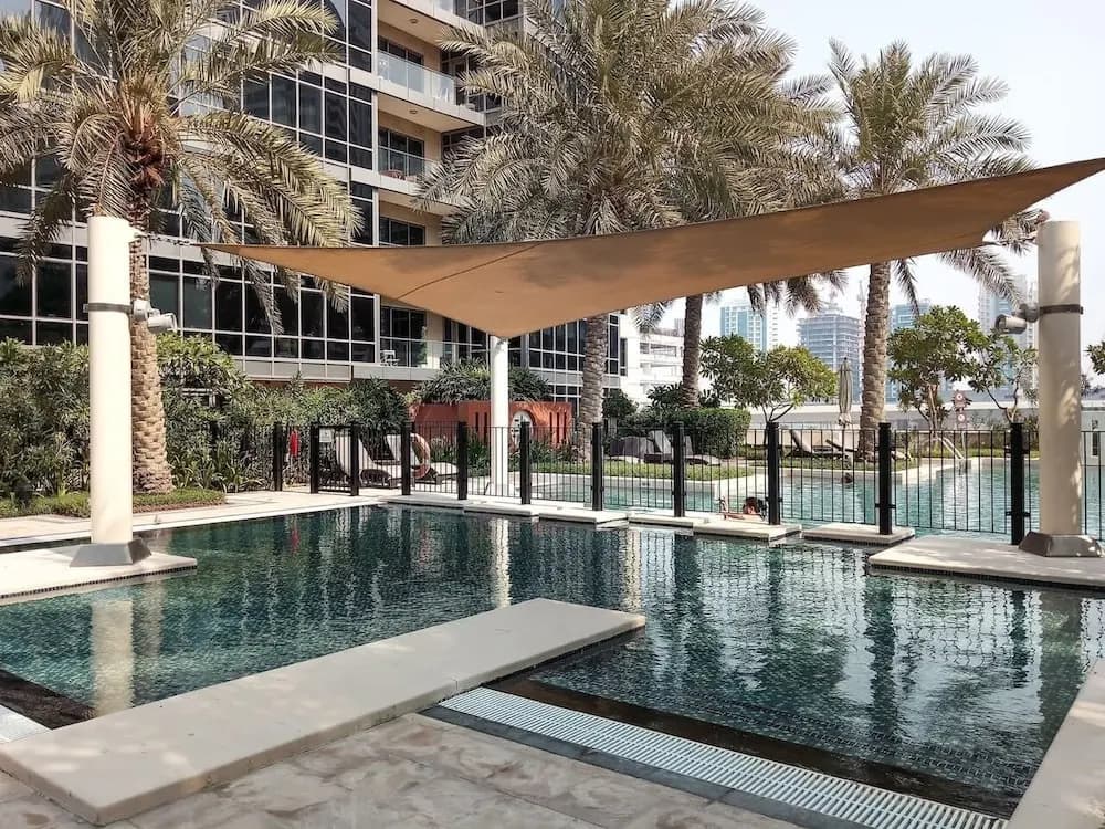 Light + Beautiful 1BR in Amazing Downtown Dubai! - photo 12