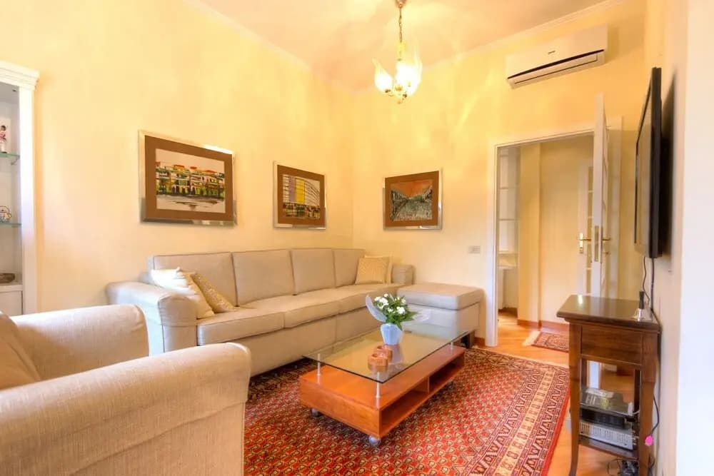 Spanish Steps Hills Apartment - photo 22