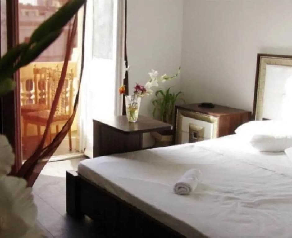 New Grand Royal Hotel - photo 2