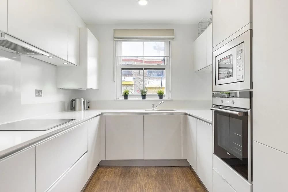 Modernist Whites - photo 12