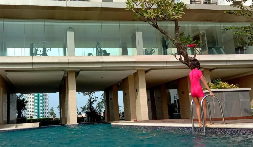 Studio17b Elpis Kemayoran Sunrise View Free Netflix, Disney Hotstar & PrimeVideo - photo 11