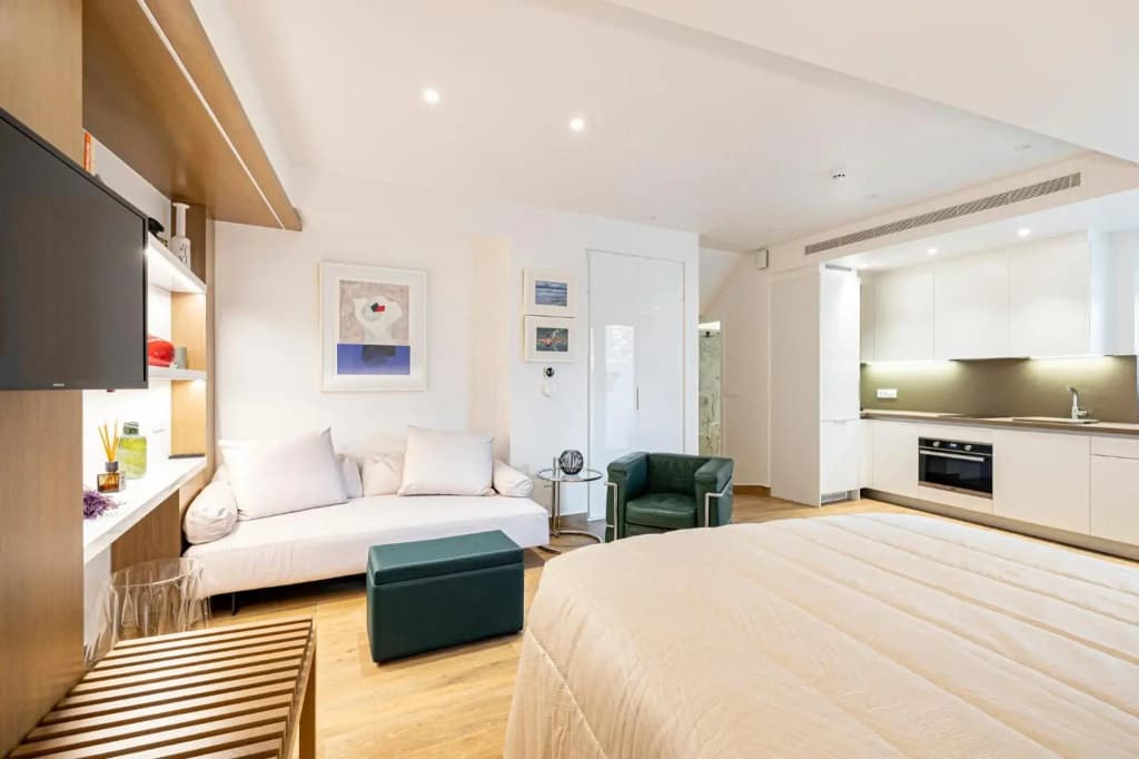 102- HiEndAccomodation-TopLocation - photo 3