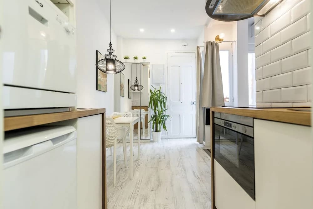 Chic Apartment Lavapies I - photo 12