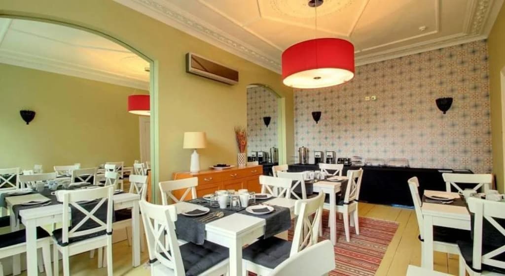 The Caspian Hotel - photo 13