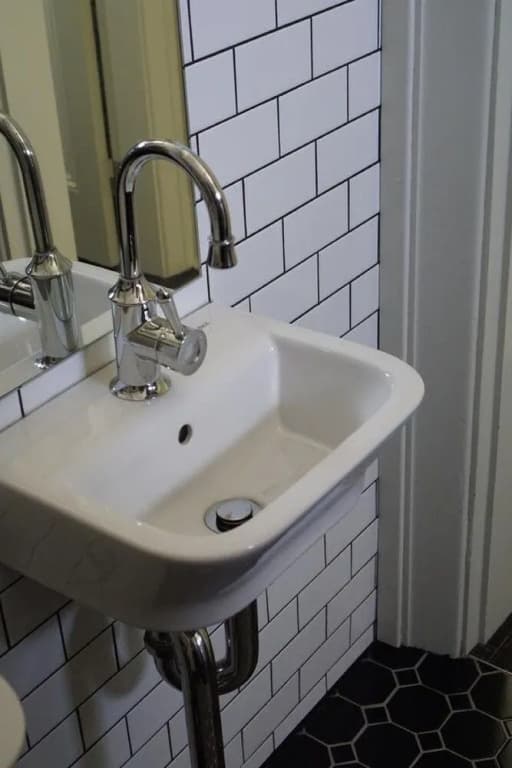 Rosehill Hotel - photo 7