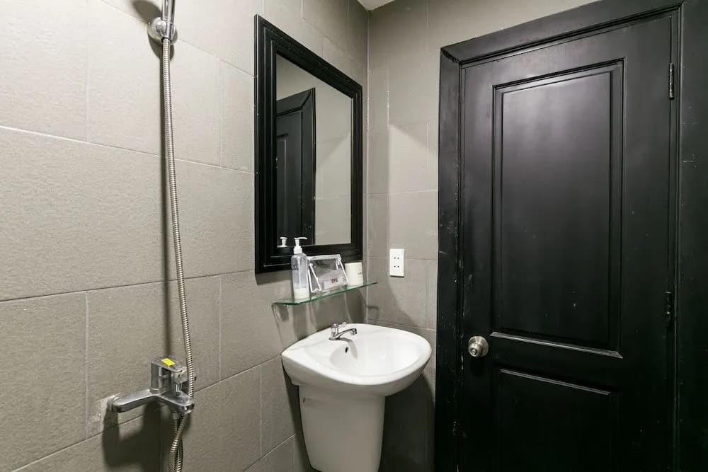 OYO 457 Spring Hotel - photo 7
