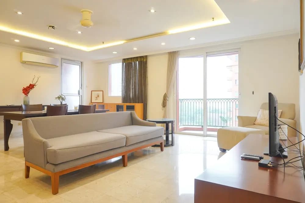 Spacious And Homey 2Br At Nuasa Hijau Pondok Indah Apartment - photo 6
