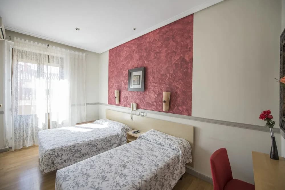 Hostal La Plata - photo 4
