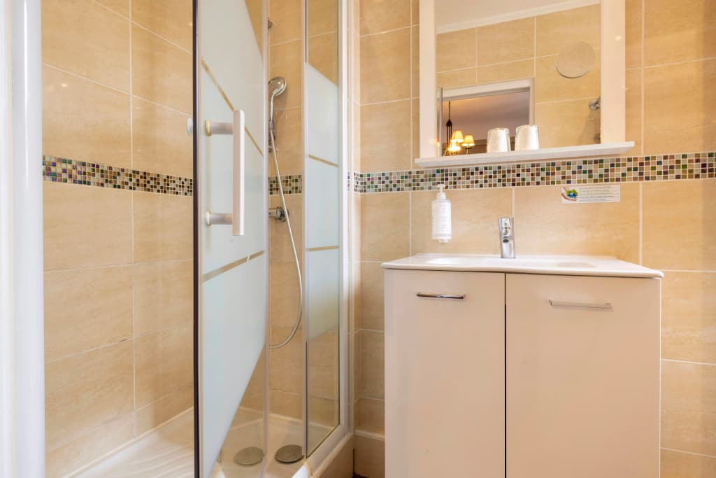 Hotel Chatillon Paris Montparnasse - photo 8
