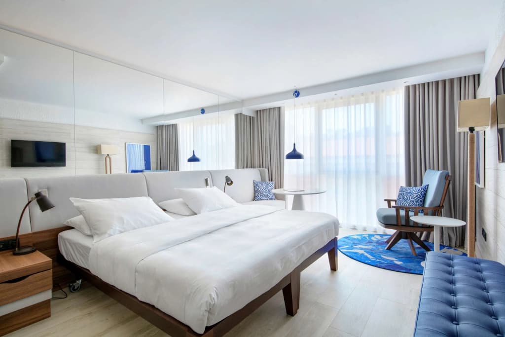 Radisson Blu Hotel, Nice - photo 39