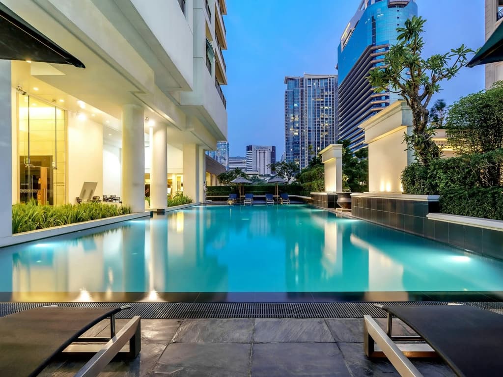 Grande Centre Point Ploenchit Hotel - photo 20