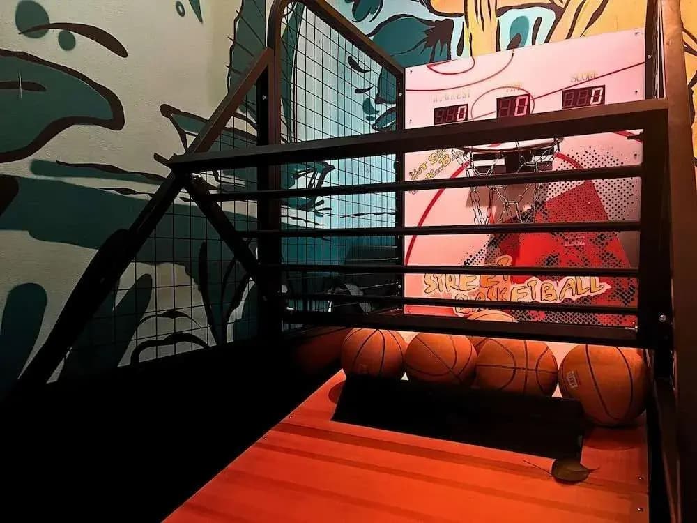 Mad Monkey Hanoi - Hostel - photo 15