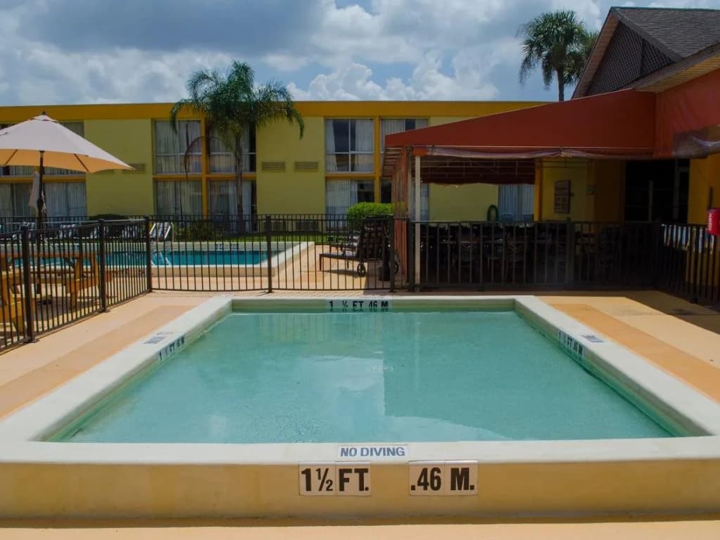 B&B Hotel Orlando International Drive Near Universal - Newly Renovated! - photo 14