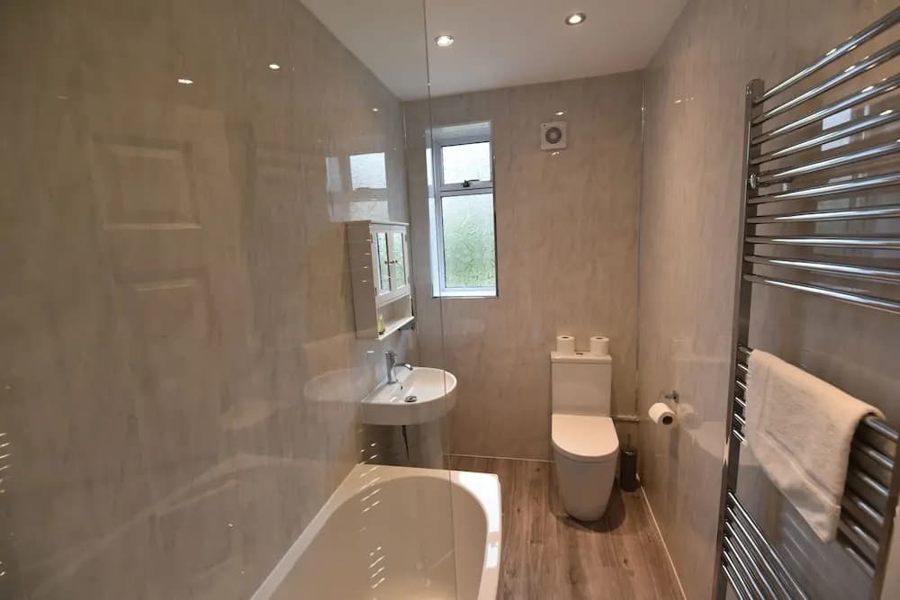 First Sighthill Villa - photo 9